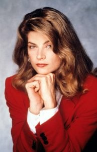   HYVÄÄ, Kirstie Alley