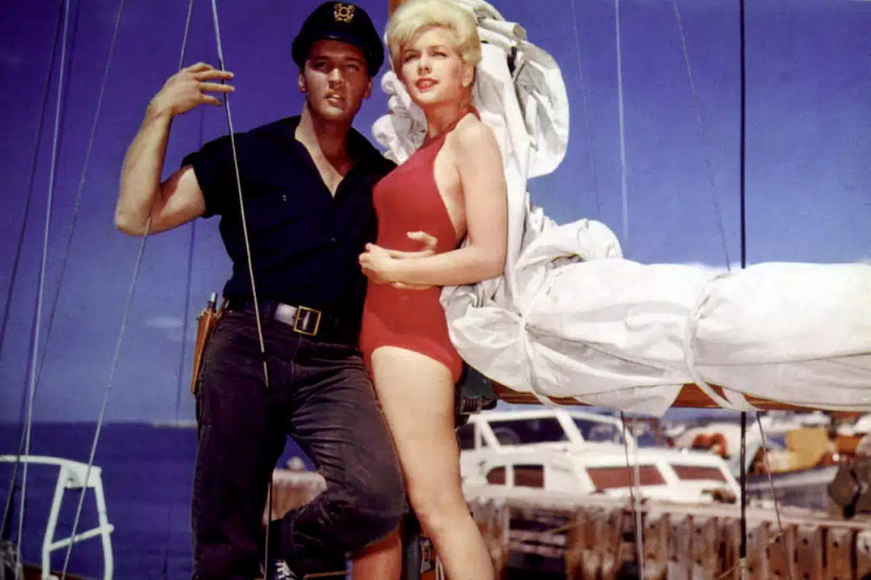Elvis Presley og Stella Stevens