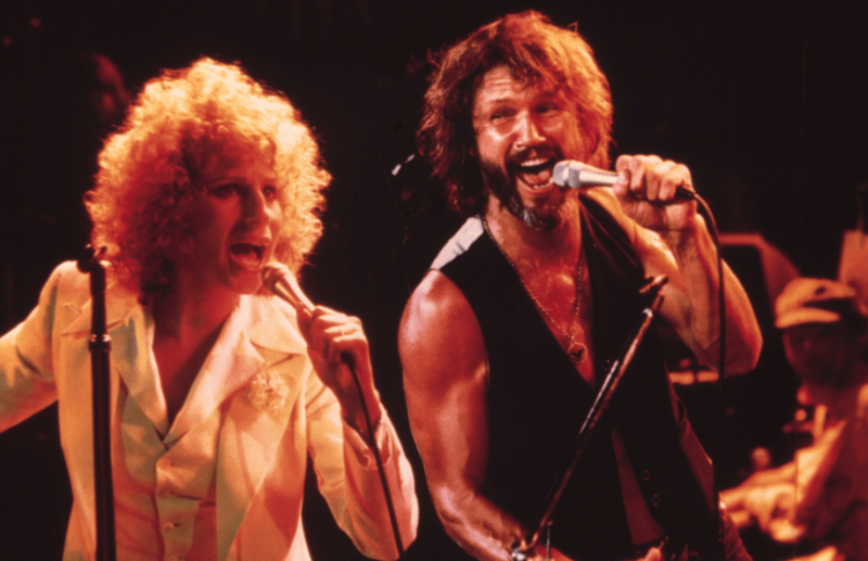 Barbra Streisand és Kris Kristofferson