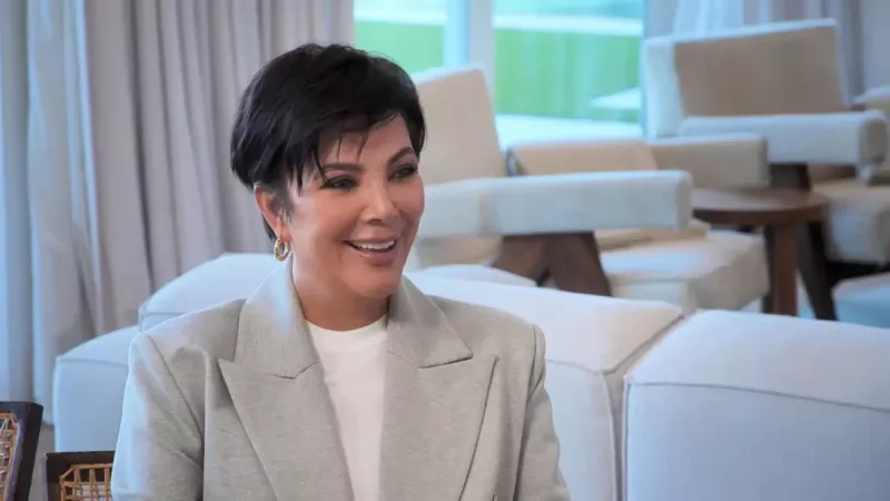 Kris Jenner se încrețește