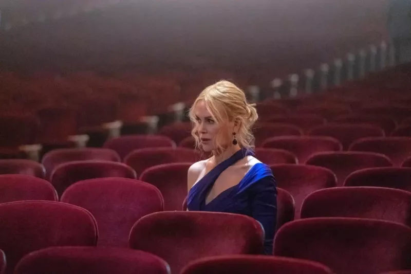 Nicole Kidman fuma