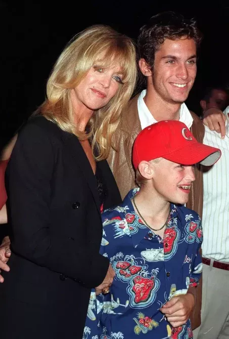 La infancia de Oliver Hudson.