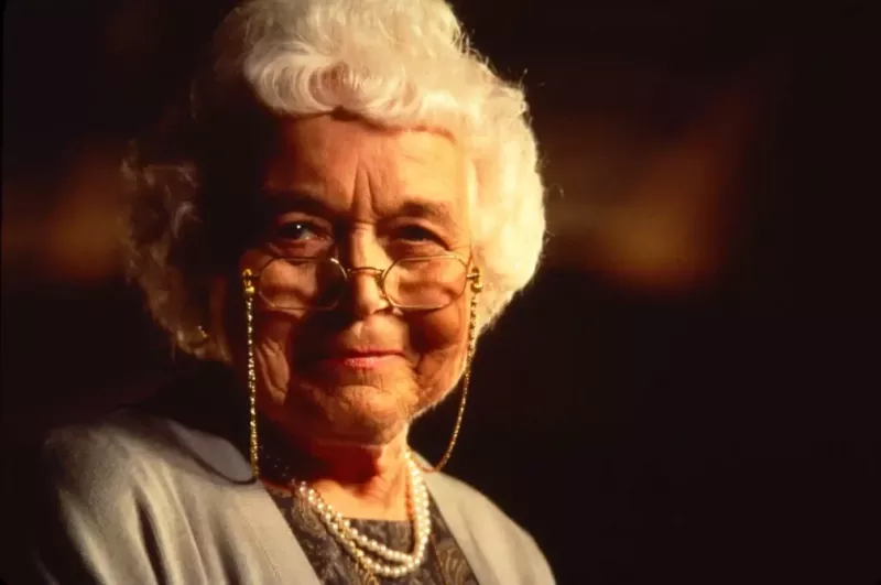 رون هوارد's mom