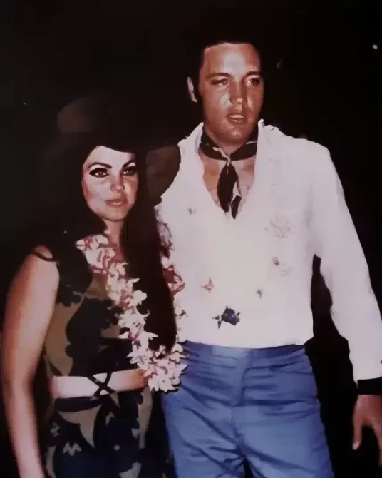 Elvis und Priscilla Presley unbekanntes Enkelkind