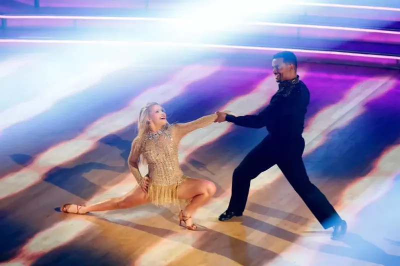 Alfonso Ribeiro Disney World'de yaralandı
