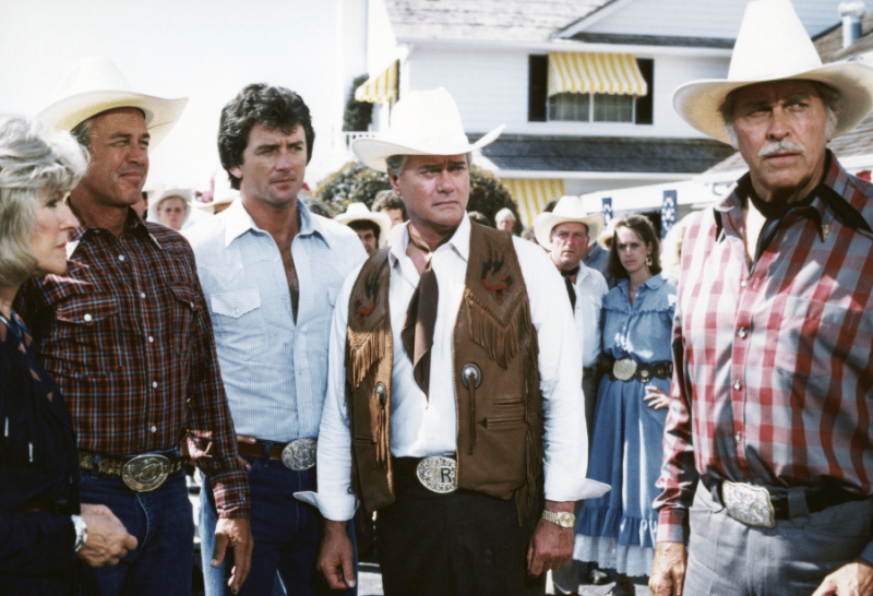 elenco de Dallas