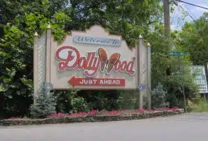 Dollywood huser en hemmelig sang begravet i en tidskapsel