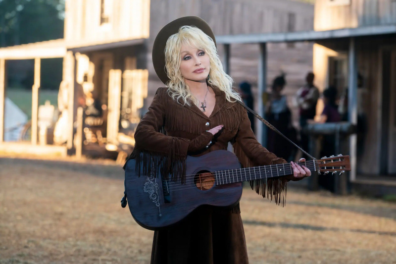  دوللي بارتون'S HEARTSTRINGS, Dolly Parton, 'JJ Sneed'