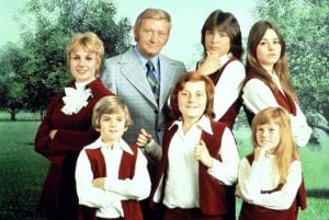 LA FAMILIA PERDIZ, Shirley Jones, Brian Forster, Dave Madden, Danny Bonaduce, David Cassidy, Susan Dey, Suzanne Crough
