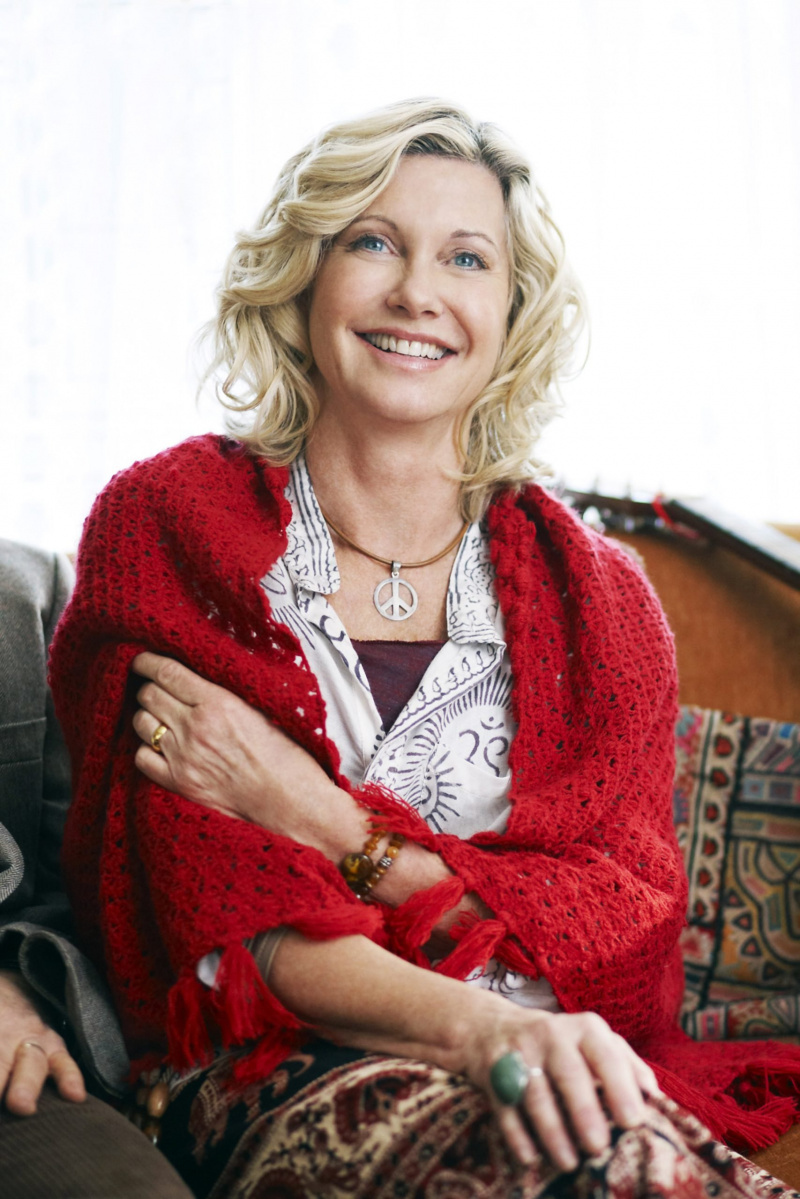 PONTUAÇÃO: UM MUSICAL DE HOCKEY, Olivia Newton-John, 2010