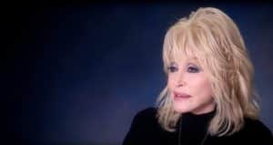  Parton croit en l'amour, la confiance et la joie