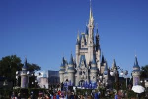 Сотрудникам Disney тяжело во время работы и после увольнения