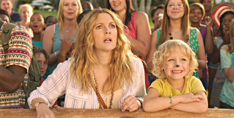  BLENDED, zleva: Drew Barrymore, Alyvia Alyn Lind, 2014