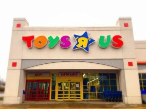   Oltre 400 negozi Toys R Us riaprono in tempo per lo shopping natalizio