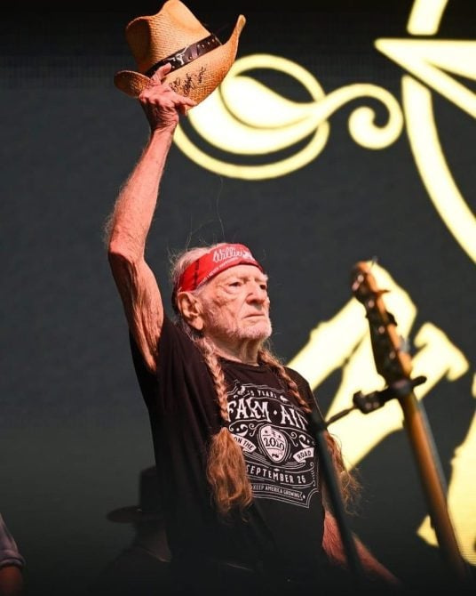  willie nelson