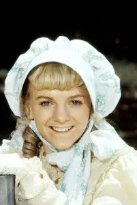 PIENI TALO PREIALLA, Alison Arngrim