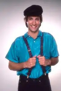   KUSURSUZ YABANCILAR, Bronson Pinchot