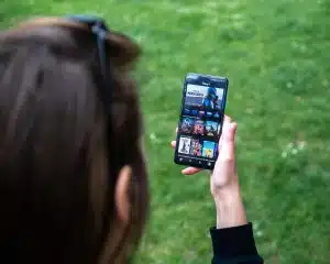 Социальные сети и видео в целом предоставили легкую альтернативу проведению времени помимо чтения.