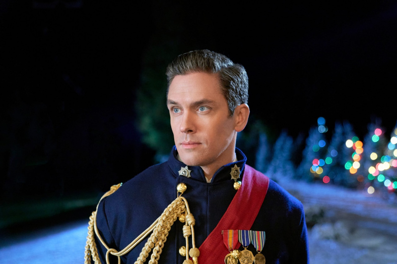 クリスマス・カルーセル、ニール・ブレッドソー