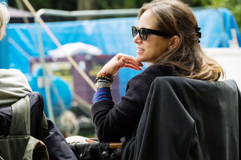 DOLITTLE, productora Susan Downey, en el set, 2020