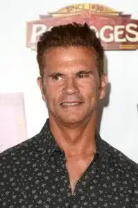   Näyttelijä Lorenzo Lamas