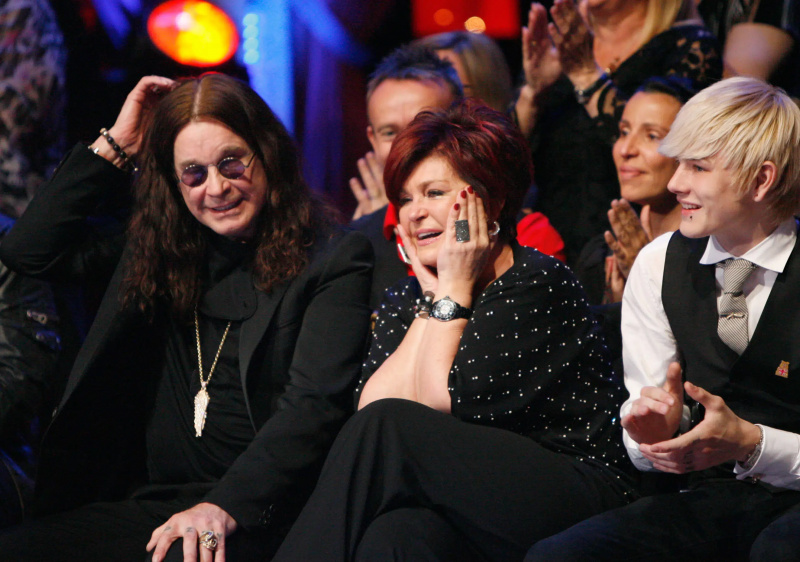  DANÇA COM AS ESTRELAS, (da esquerda): Ozzy Osbourne, Sharon Osbourne, Luke Worrall