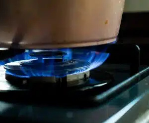   Nasib dapur gas seolah-olah berada dalam keseimbangan