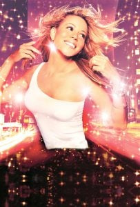   Mariah Carey เป็นผู้เข้าร่วมขบวนพาเหรดที่ตื่นเต้น