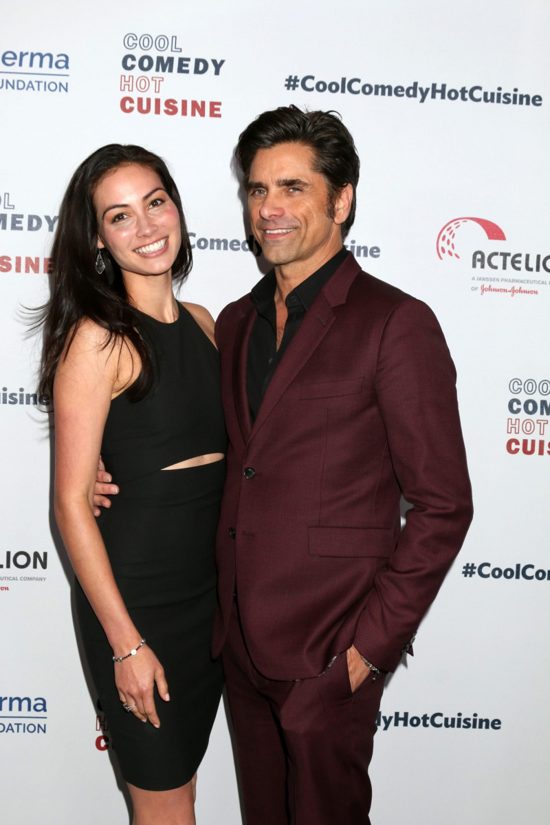  Caitlin McHugh, John Stamos στο Cool Comedy, Hot Cuisine 2019