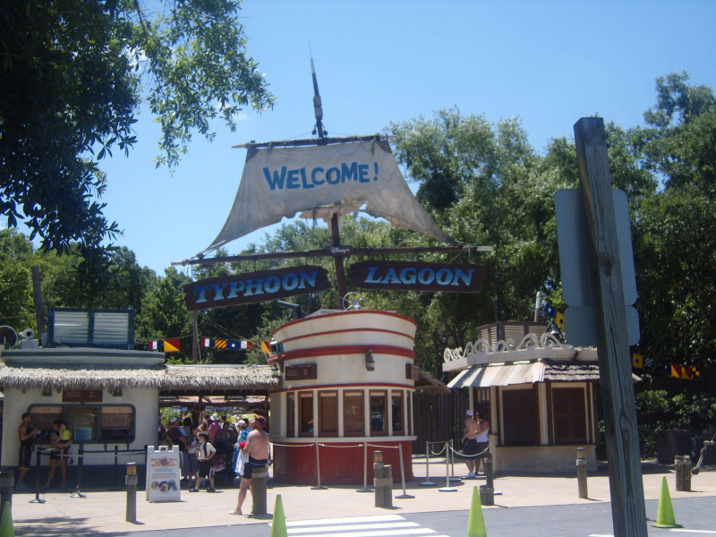  ディズニー's Typhoon Lagoon 