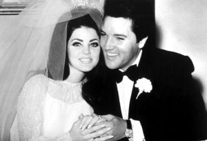   Friss házasok, PRISCILLA PRESLEY és ELVIS PRESLEY