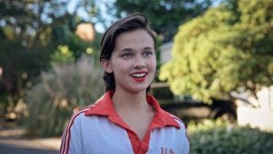 COMMENT ÇA SE FINIT, Cailee Spaeny