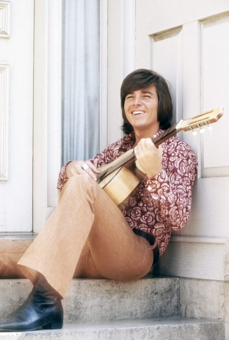  Bobby Sherman trông