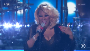 Patti LaBelle framförde en hyllning till Tina Turner vid BET Awards 2023