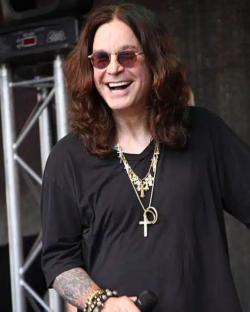  Ozzy Osbourne เจ็บปวด