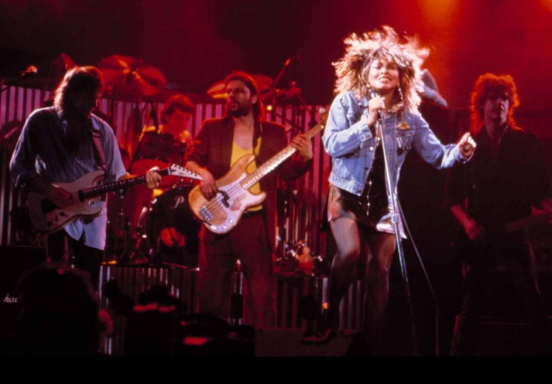  Tina Turner