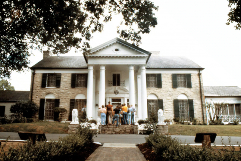  Graceland, (Elvis Presley)'s Home), Memphis, TN, (no date) 