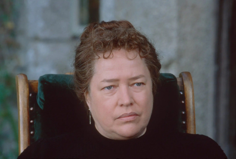  Kathy Bates Matlock