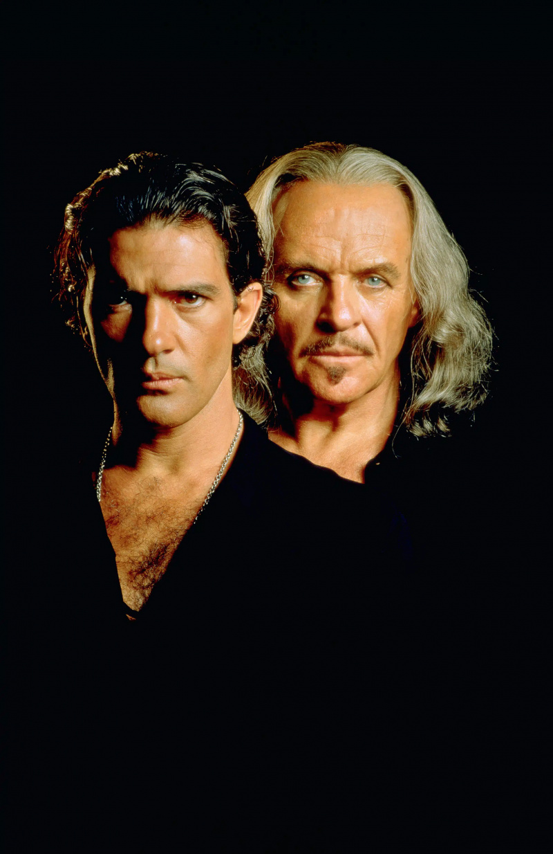 ZORRON NAAMIO, Antonio Banderas, Anthony Hopkins, 1998