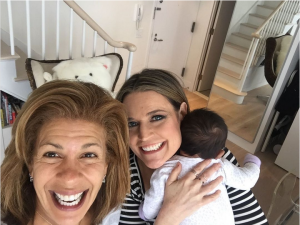   La familia que trabaja unida permanece unida, especialmente si esa familia incluye a Hoda Kotb y Savannah Guthrie.