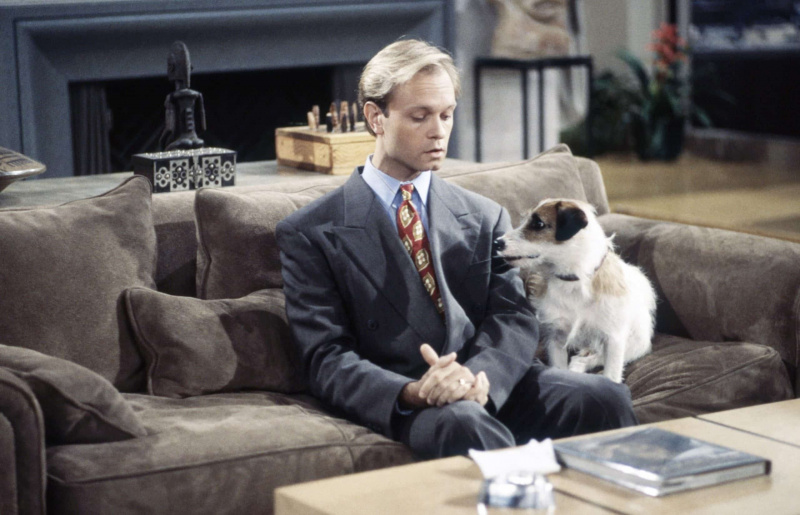 FRASIER, fra venstre: David Hyde Pierce, Eddie the Dog, 1993-2004