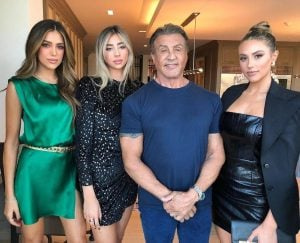  Sistine, Sophia e Scarlet estarão no novo reality show, The Family Stallone, junto com seu pai Sylvester