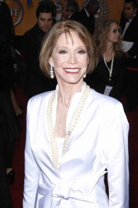  Mary Tyler