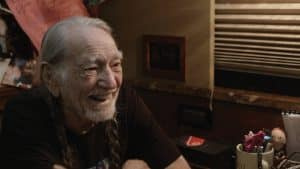 Willie Nelson ga Dwayne Johnson sin første gitar