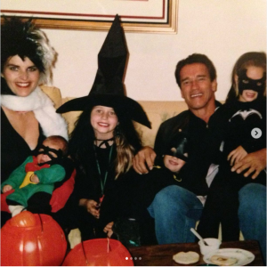   Katherine Schwarzenegger berkongsi foto ulang tahun Halloween tahun lalu