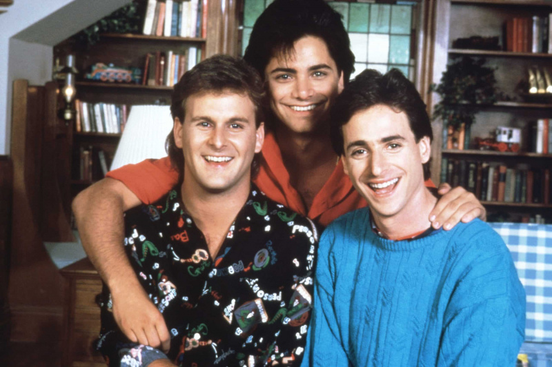 FULL HOUSE, (van links): Dave Coulier, John Stamos, Bob Saget