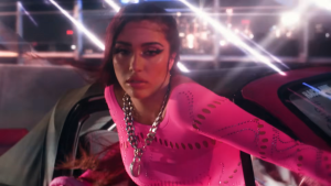 Lourdes en el seu nou videoclip