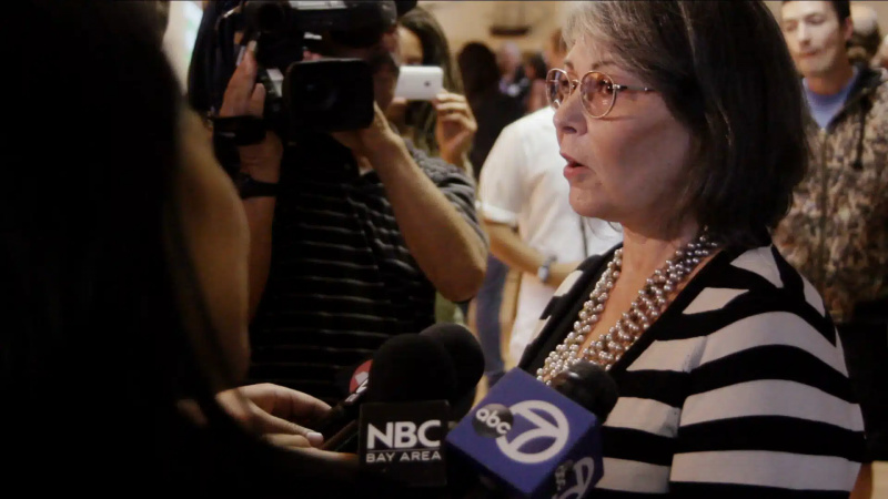 ROSEANNE PER IL PRESIDENTE!, Roseanne Barr, 2015