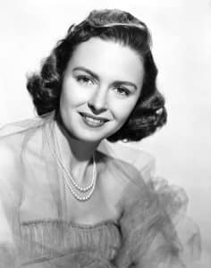   Η Mary Owen λέει ότι η Donna Reed εργάστηκε σκληρά για να τονώσει το ηθικό