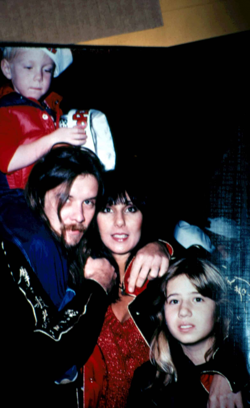  Cher en haar kinderen Elijah Blue en Chastity Bono